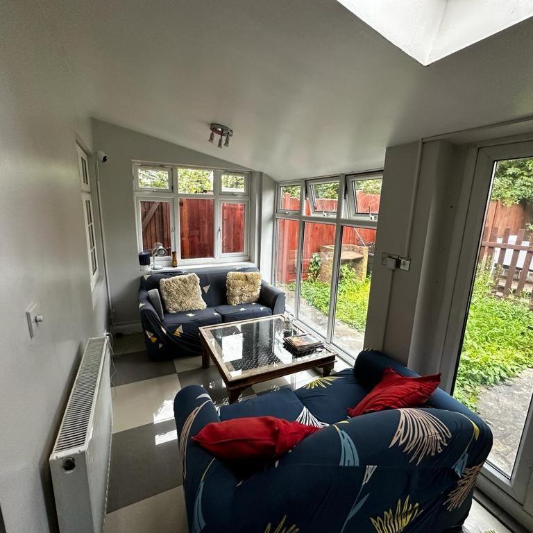 Aparthotel London Comfy Doubles Esterno foto