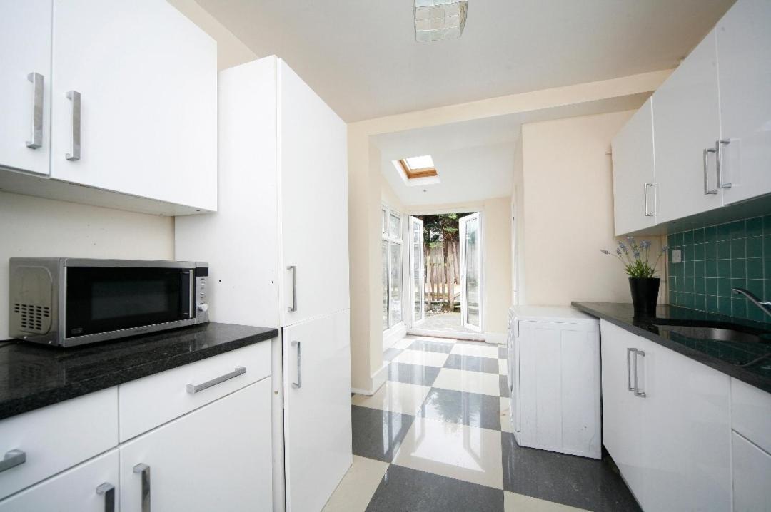 Aparthotel London Comfy Doubles Esterno foto